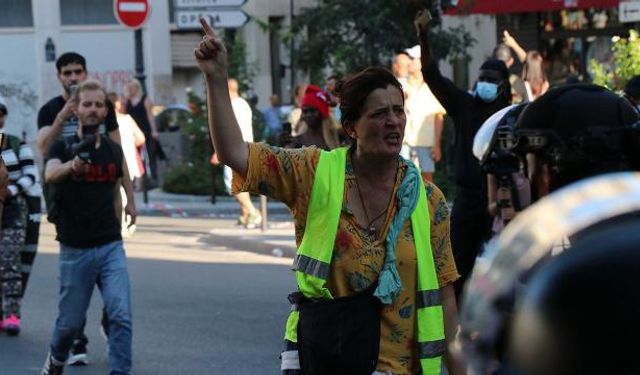 Fransa'da sarı yelekliler tekrar meydanlara iniyor