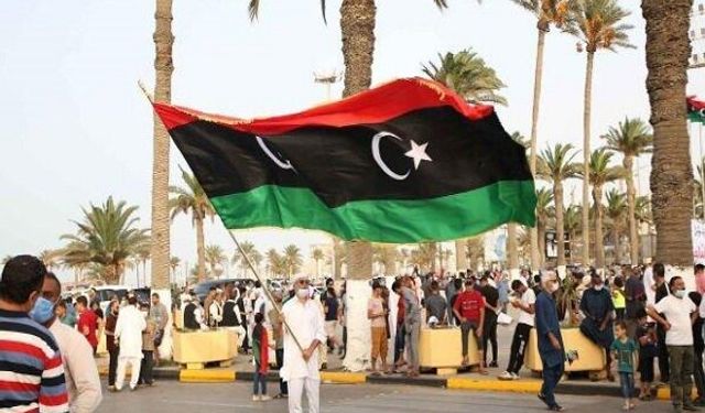 Libya'da Kaddafi ve Hafter'in adaylığı protesto edildi