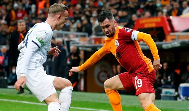 Galatasaray evinde Kasımpaşa'ya yenildi