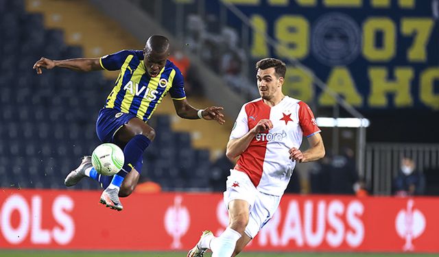 Fenerbahçe play-off turu ilk maçında Slavia Prag'a yenildi