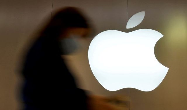 Apple Rusya'daki tüm satışlarını durdurdu