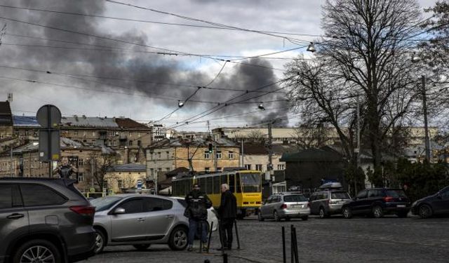 Ukrayna: Lviv'deki askeri unsura saldırı düzenlendi