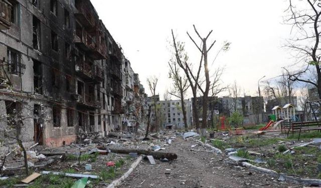 Ukrayna: Mariupol'deki bir binanın bodrumunda 200 ceset bulundu