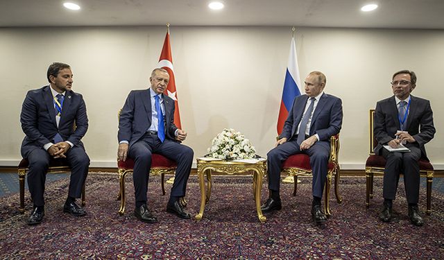 Cumhurbaşkanı Erdoğan, Rus lider Putin ile bir araya geldi