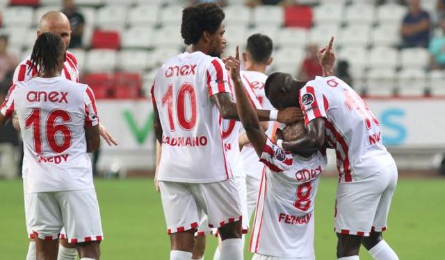 Antalyaspor farklı kazandı