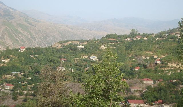 "Laçın şehri Azerbaycan’a geçti"