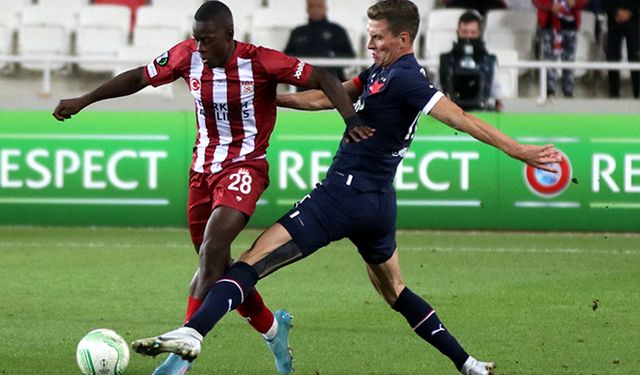 Sivasspor Slavia Prag ile berabere kaldı