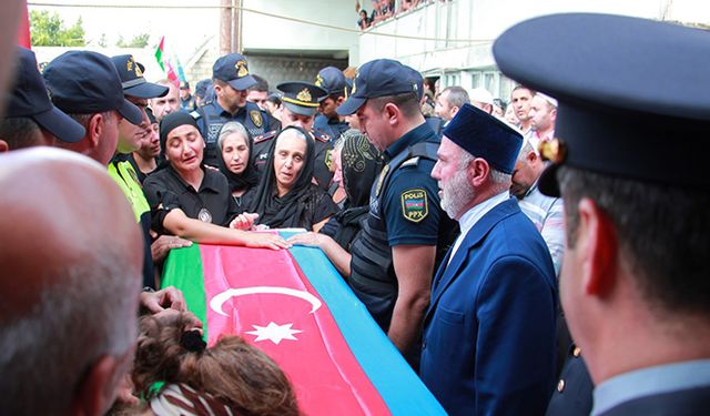 Azerbaycan'ın şehit sayısı 80'e yükseldi