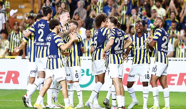 Fenerbahçe Kadıköy'de şov yaptı