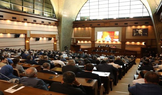 İBB Meclisinde metro hattının maliyeti tartışıldı