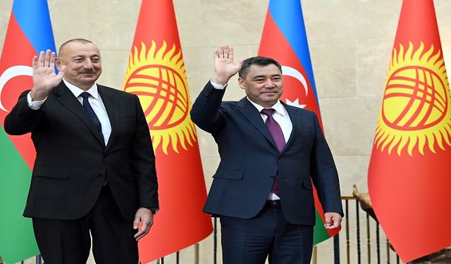 Azerbaycan Cumhurbaşkanı Aliyev, Kırgızistan'a ilk kez resmi ziyarette bulundu