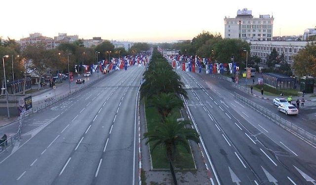 Vatan Caddesi Cumhuriyet Bayramı provaları için trafiğe kapatıldı