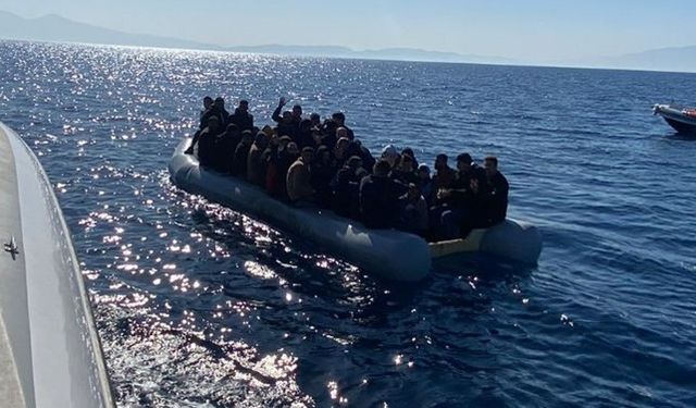 Yunanistan açıklarında batan göçmen teknesinde 13’ü çocuk 20 kişi öldü