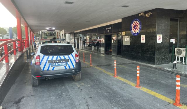 İzmir'de annesini bıçaklayan kişi intihar girişiminde bulundu