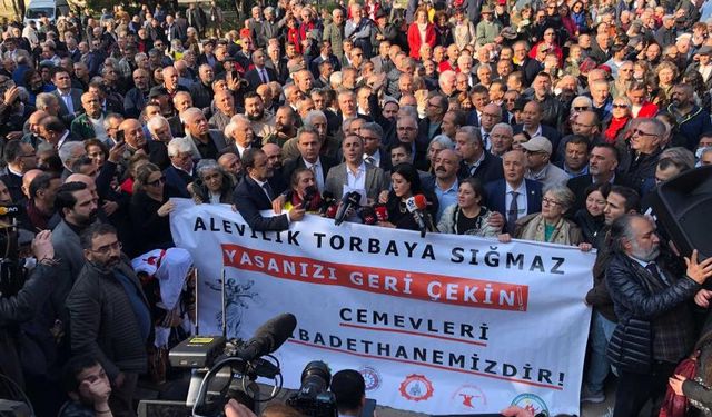 Alevi STK temsilcilerinden cemevlerine yönelik düzenlemeye tepki