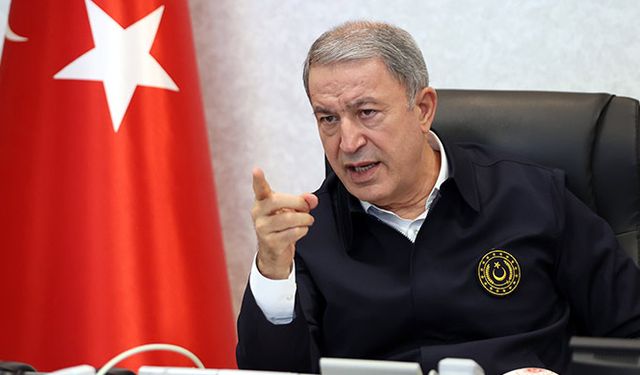 Hulusi Akar'dan Pençe-Kılıç Harekat'ı raporu