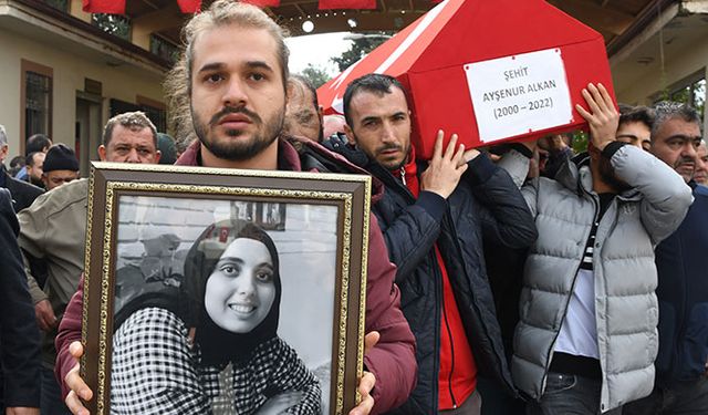 Karkamış'ın öğretmen ve çocuk şehidine veda