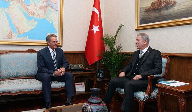 Hulusi Akar ABD Büyükelçisini ağırladı