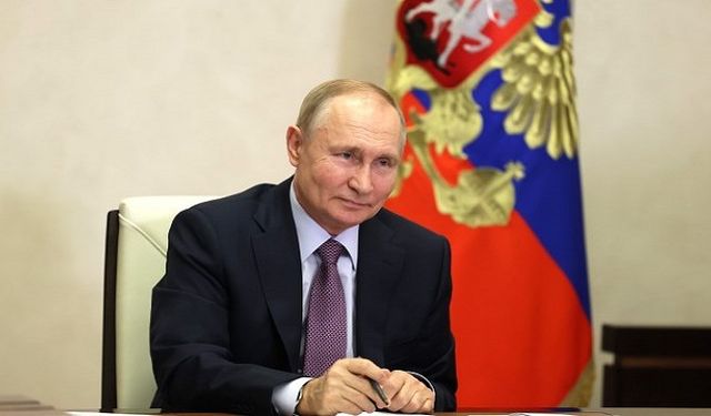 Putin: Uluslararası ödemeler sistemi dar bir kulübün kontrolünde