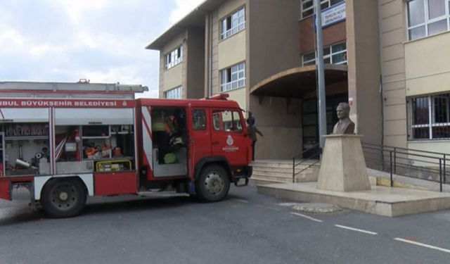 Okulda deney tüpü patlaması sonucu 3 öğrenci hastaneye kaldırıldı