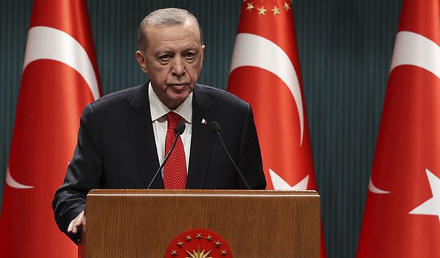 Cumhurbaşkanı Erdoğan sözleşmeli personele kadro müjdesi verdi