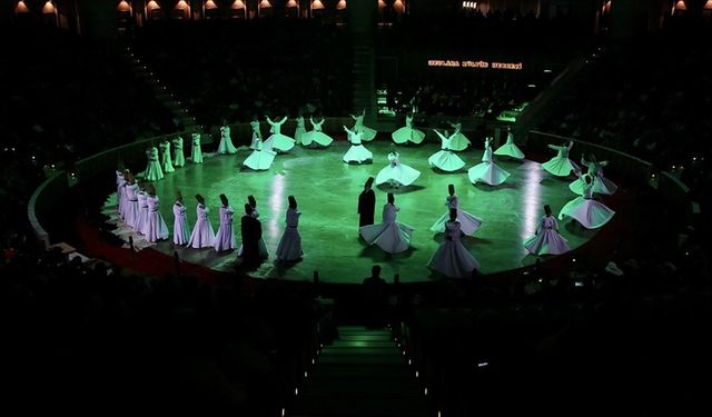 Mevlana Celaleddin-i Rumi törenlerle anılıyor