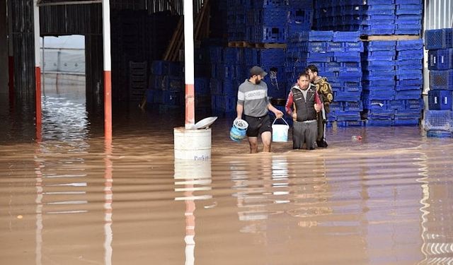 "3 gün boyunca çeşme suyu içmeyin"