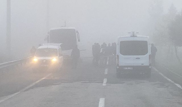 Diyarbakır'da polis aracına bombalı saldırı