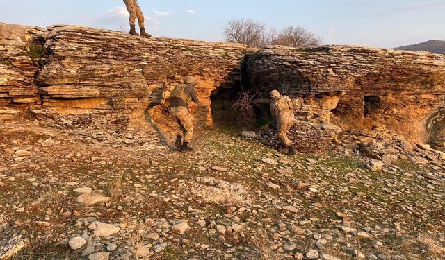 2 PKK'lı terörist etkisiz hale getirildi