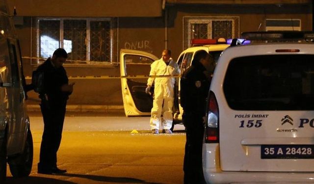 Başakşehir'de bir polis memuru silahla yaralandı