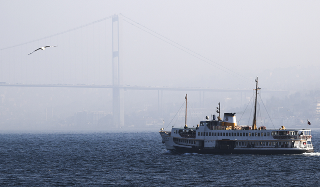 İstanbul'da yoğun sis hafta sonuna kadar sürecek