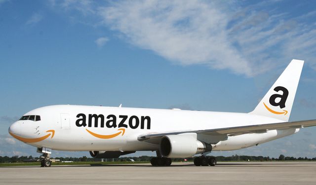 Amazon, kargo uçaklarıyla Türkiye’ye yardım malzemeleri ulaştırdı