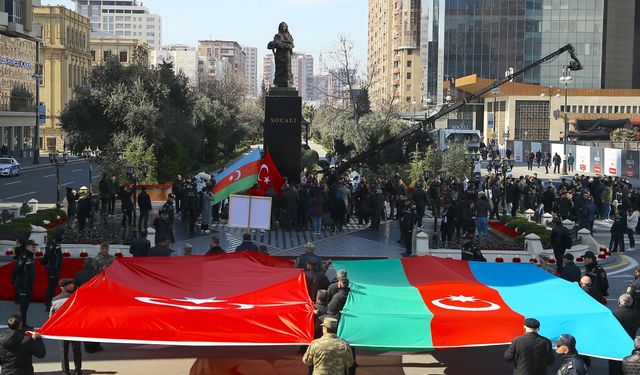 Azerbaycan'da Hocalı Katliamı kurbanları anılıyor