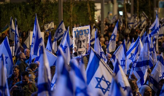 İşgal rejimindeki protestolar, Gazze'ye yapılan saldırılar nedeniyle ertelendi