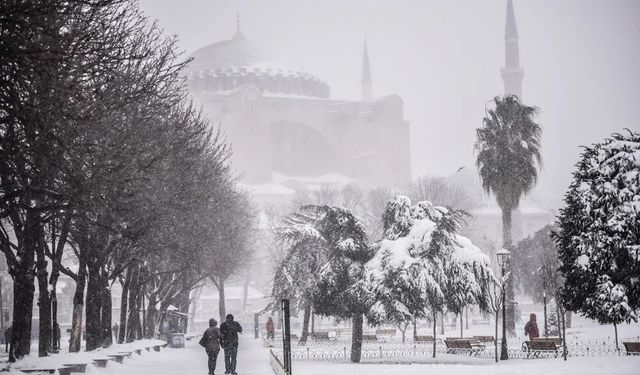 Valilik saat verip uyardı: 17.00'den itibaren dışarı çıkmayın