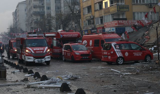 Deprem bölgelerinde tahliye noktaları oluşturuldu