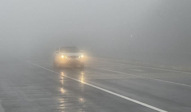 Bolu Dağı'nda görüş mesafesi 20 metreye kadar düştü