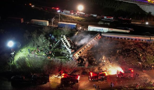 Yunanistan'da tren kazasında ölenlerin sayısı 57'ye yükseldi