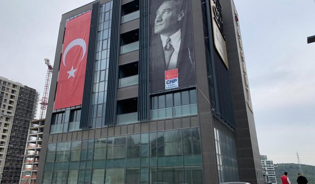 CHP İstanbul İl Başkanlığı'na yönelik silahlı saldırı