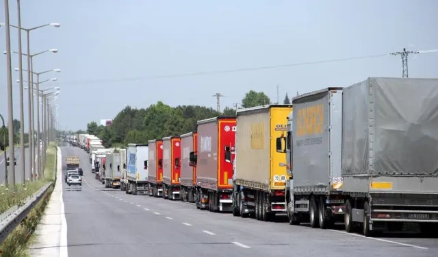 Suriye'deki silahlı saldırıda Türk tır şoförü hayatını kaybetti