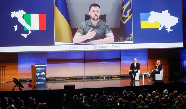 Zelenskiy, İtalyan şirketleri ülkesinin yeniden inşasına çağırdı