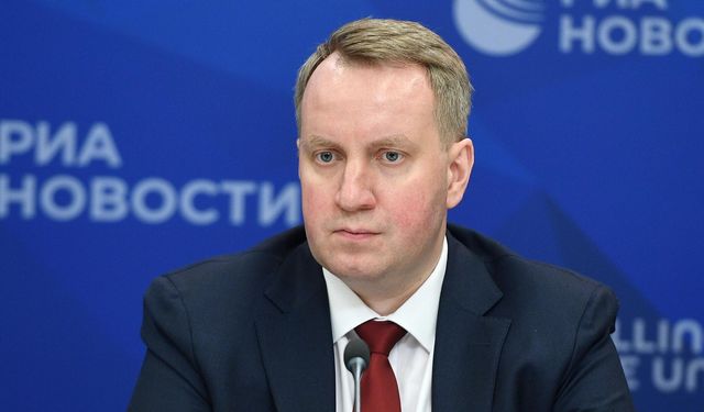 Rus Bakan Yardımcısı uçakta hayatını kaybetti