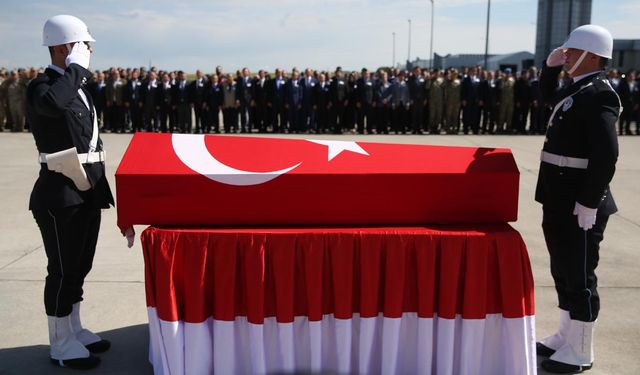 Fırat Kalkanı Harekat bölgesinde polis şehit oldu