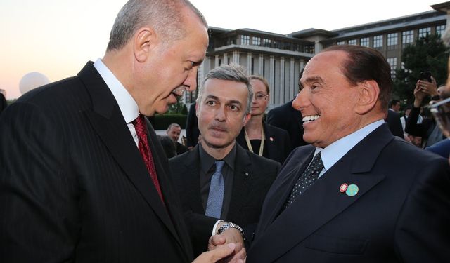 Cumhurbaşkanı Erdoğan'dan Berlusconi için taziye mesajı