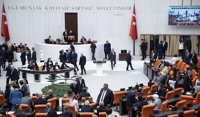 Eski milletvekillerinin suç dosyaları işleme konuldu