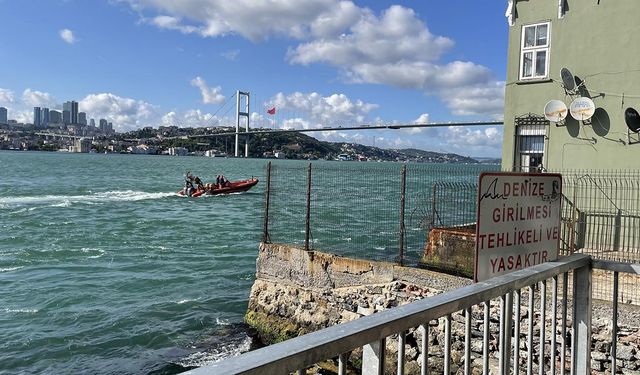 İstanbul'da denize giren lise öğrencisi akıntıya kapılarak kayboldu