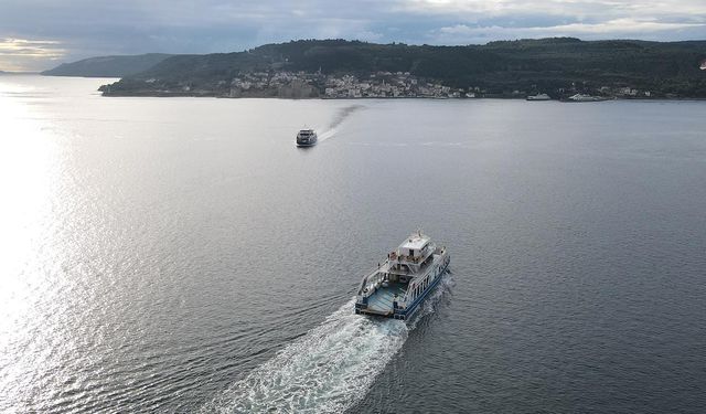 Gökçeada-Kabatepe feribot hattına 40 ek sefer konuldu