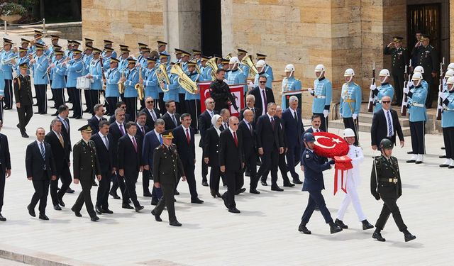 Cumhurbaşkanı Erdoğan yeni kabineyi açıkladı