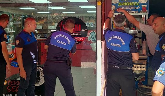 Adana’da Arapça tabelalar kaldırılıyor