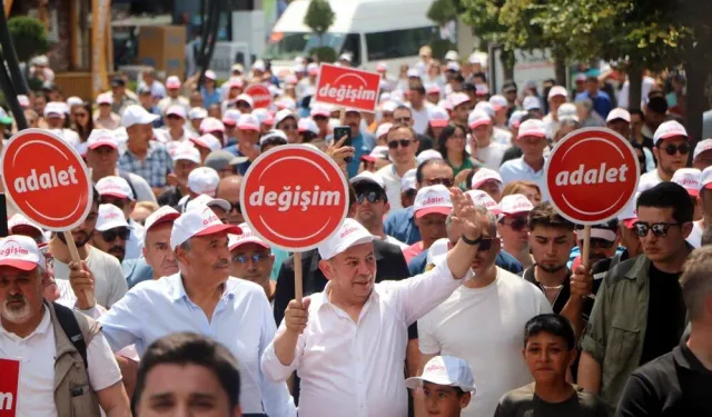 Tanju Özcan CHP'den İhraç Edildi